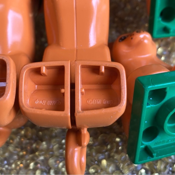 Partial Duplo Children’s Zoo Animal Building Block Set - Picture 9 of 16